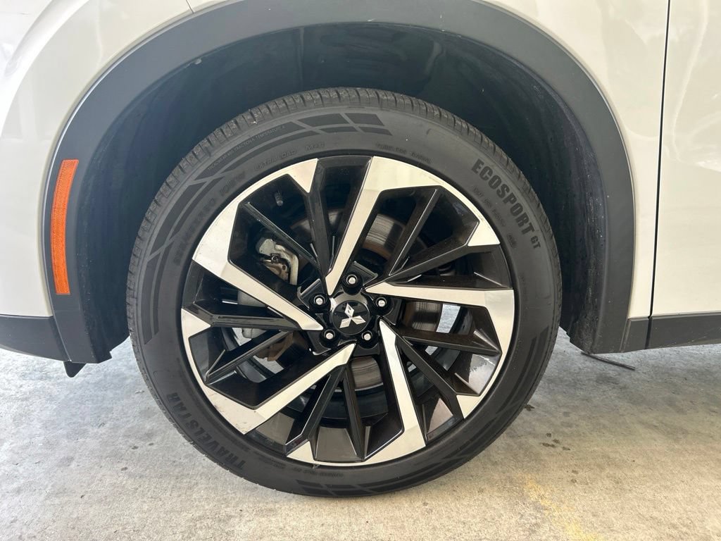 Used 2024 Mitsubishi Outlander SE AWD/4WD image 14