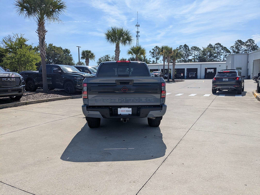 Used 2025 Nissan Frontier Pro-X w/ Pro Convenience Package RWD image 4