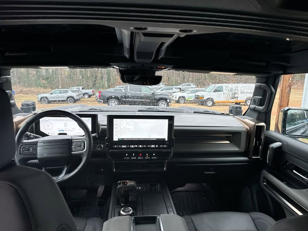 Used 2025 GMC Hummer EV 3X w/ LPO, Illumination Package image 30