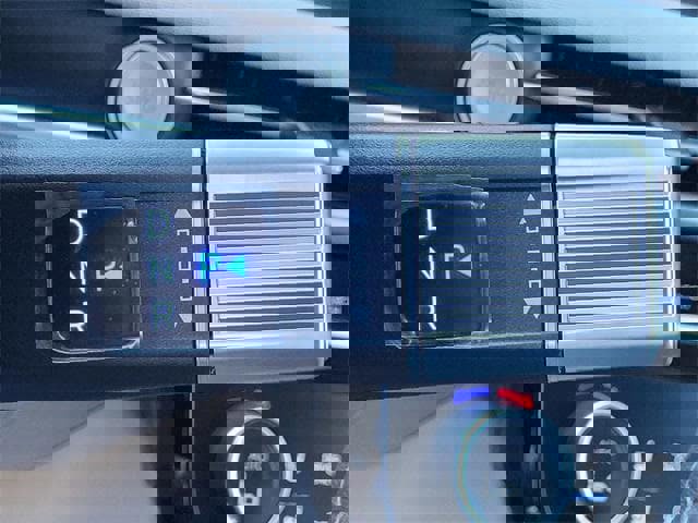 New 2025 Hyundai Tucson Limited image 11