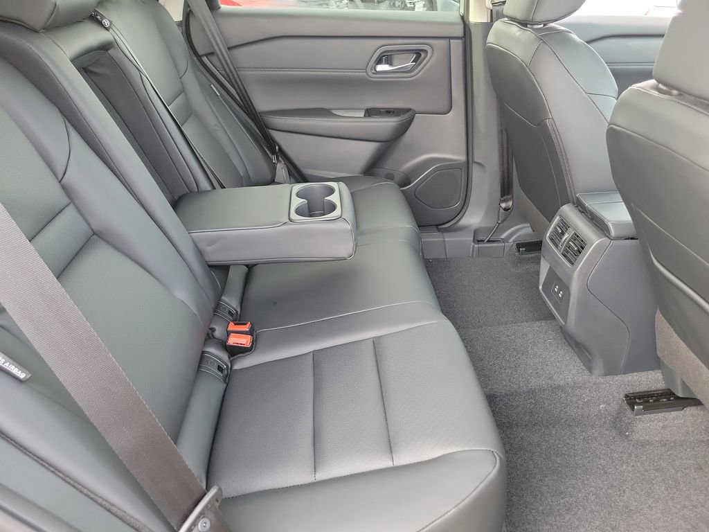 New 2026 Nissan Rogue SV image 14