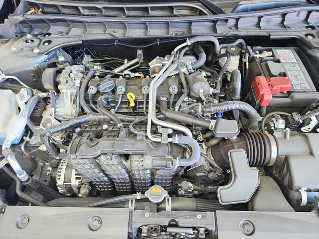 Used 2025 Nissan Altima 2.5 SV image 17