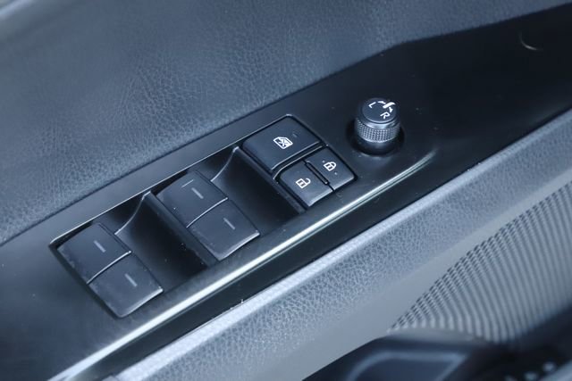 Used 2025 Toyota Camry LE FWD image 16