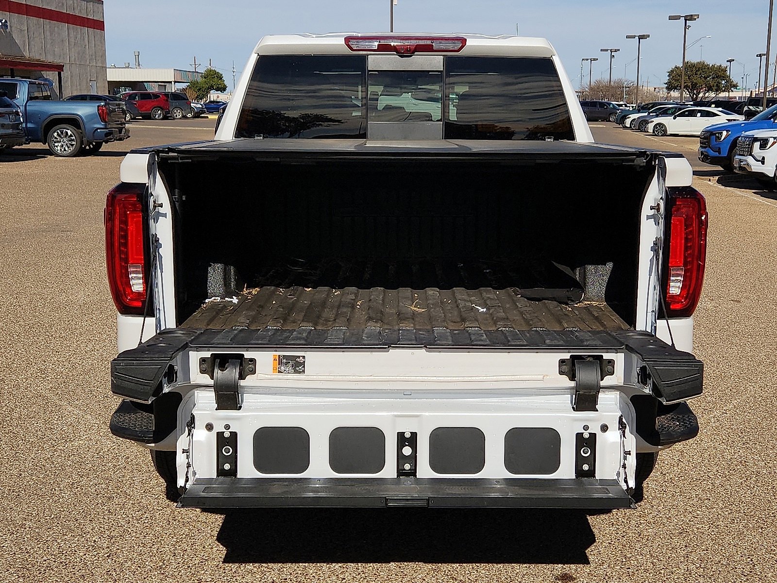 Used 2024 GMC Sierra 1500 Denali w/ Denali Reserve Package image 9