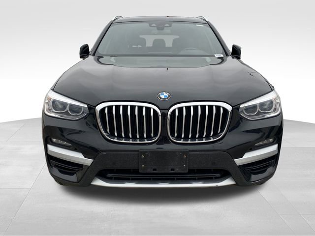 Used 2021 BMW X3 xDrive30e image 2