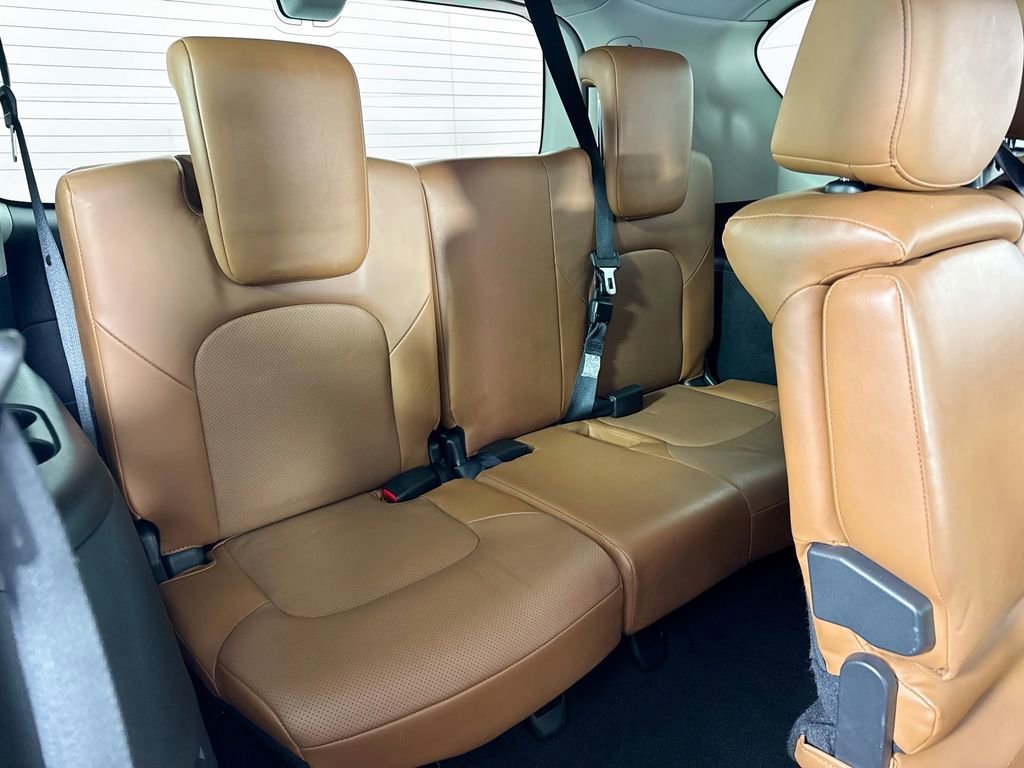 Used 2018 INFINITI QX80 4WD w/ Deluxe Technology Package image 36