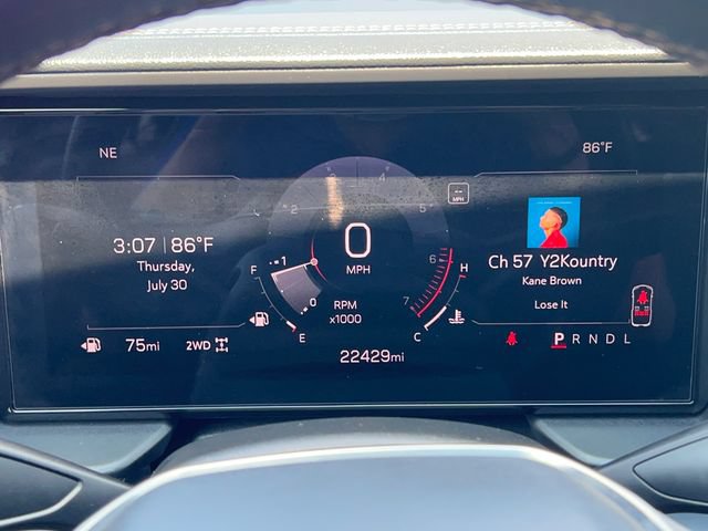 Used 2026 GMC Terrain AT4 w/ Convenience Package III AWD/4WD image 18