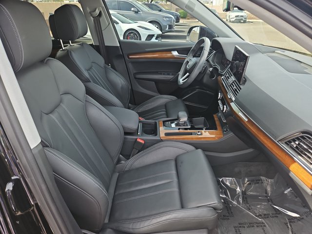 Used 2024 Audi Q5 Prestige w/ Prestige Package AWD/4WD image 26