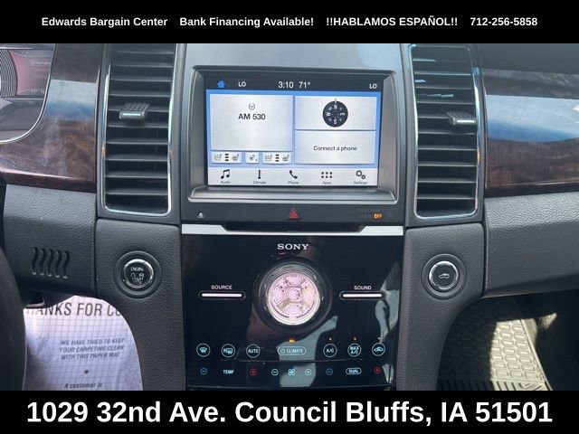 Used 2017 Ford Taurus Limited FWD image 17