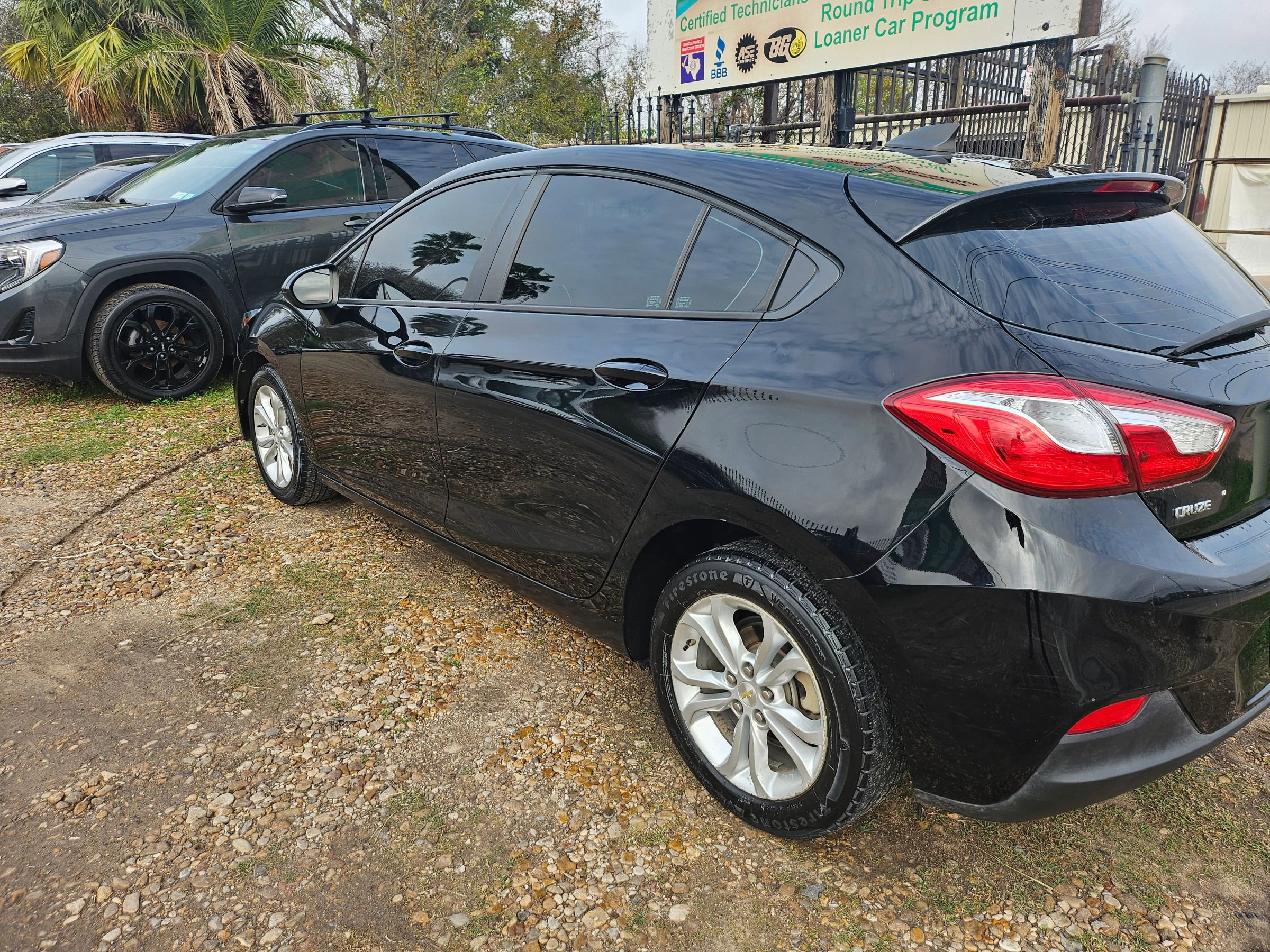 Used 2019 Chevrolet Cruze LS w/ LS Convenience Package image 4