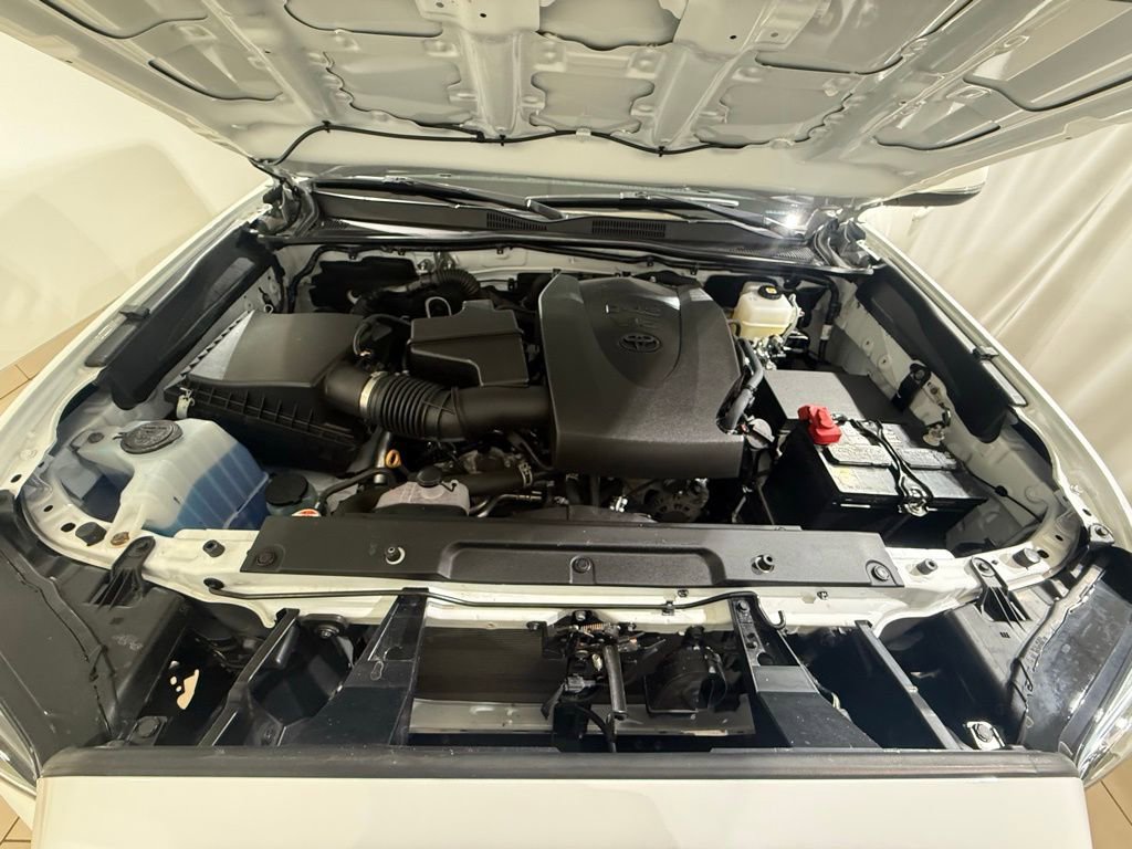 Certified 2023 Toyota Tacoma TRD Off-Road image 11