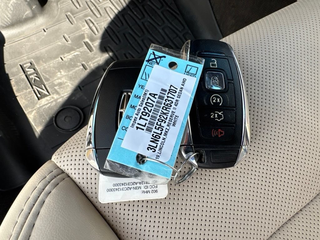Used 2019 Lincoln MKZ Reserve AWD/4WD image 37