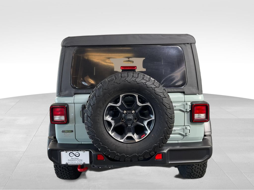 Used 2023 Jeep Wrangler Unlimited Rubicon w/ Cold Weather Group AWD/4WD image 8