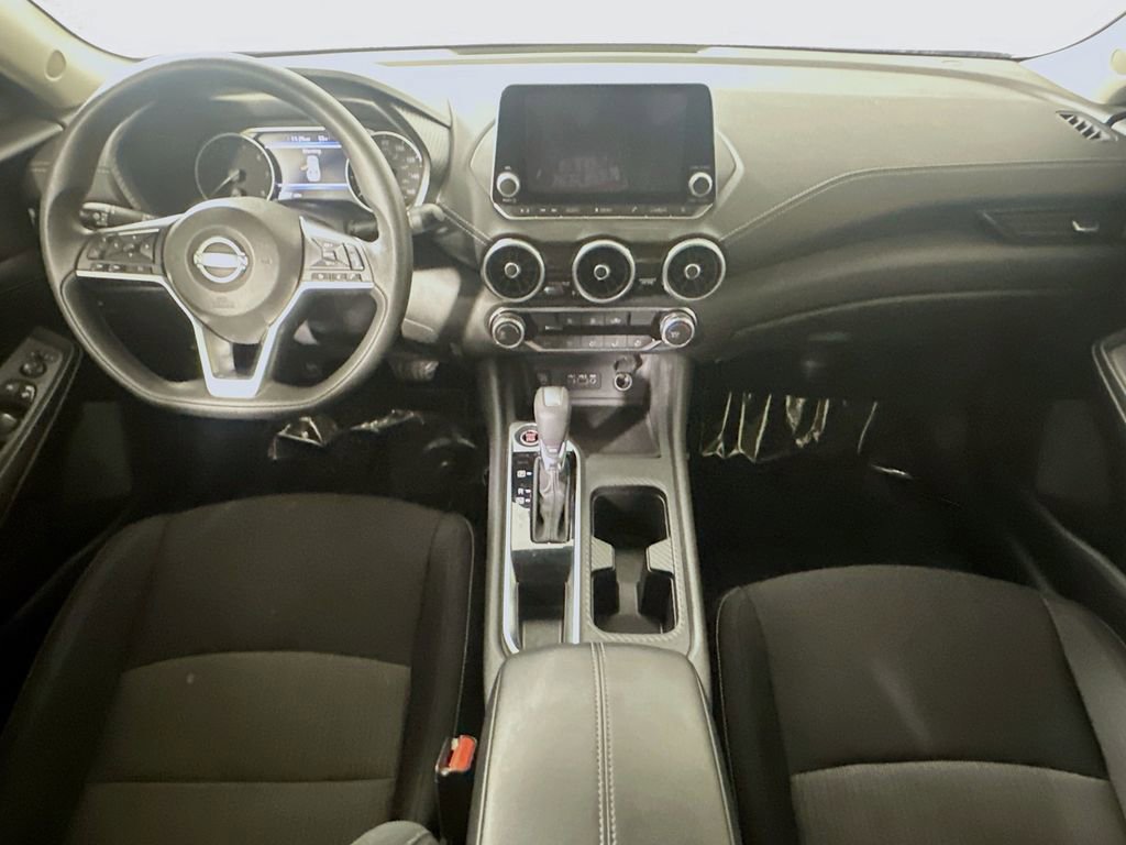Used 2024 Nissan Sentra SV w/ Trunk Package image 16