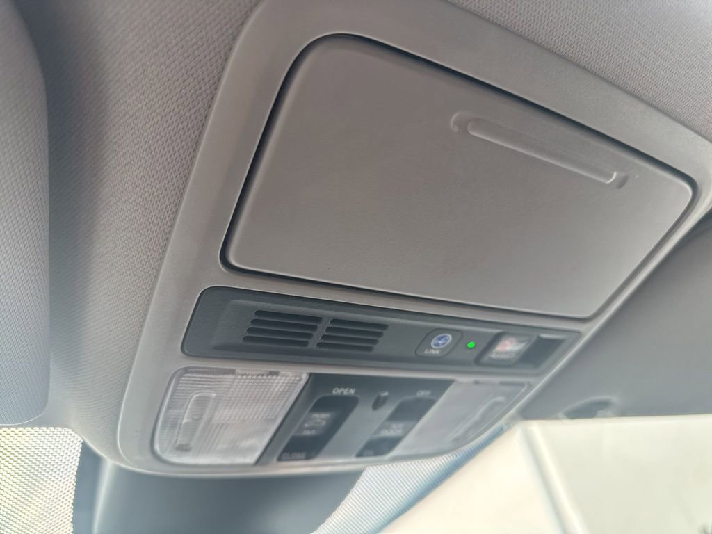 Used 2024 Honda Odyssey Elite image 24