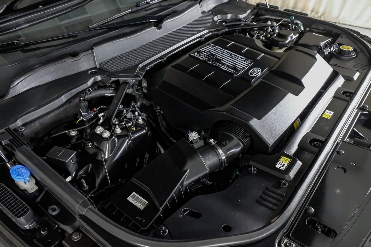 Used 2021 Land Rover Range Rover P525 Westminster Edition image 47