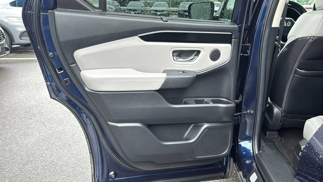 Used 2024 Honda Pilot Touring image 25