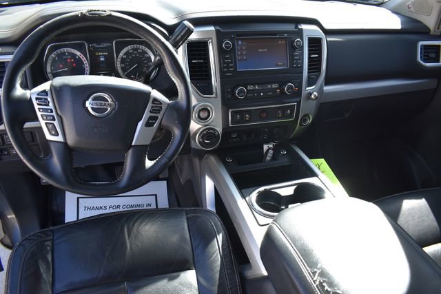 Used 2016 Nissan Titan PRO-4X w/ Pro-4x Convenience Package image 19