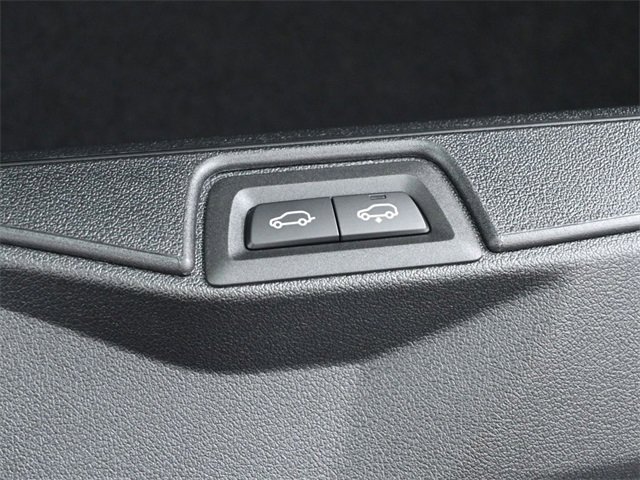 New 2025 BMW X7 xDrive40i w/ Executive Package image 27