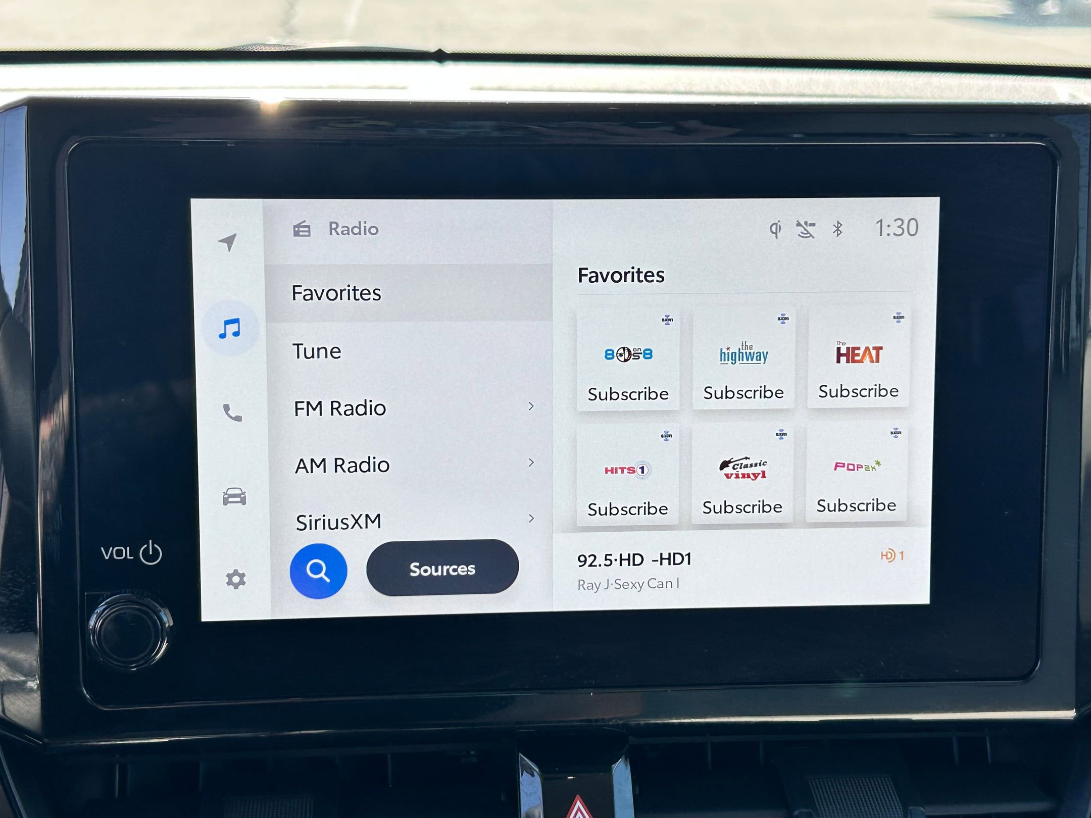 Certified 2025 Toyota Corolla Cross LE image 19