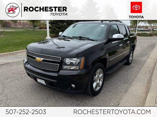 Used 2013 Chevrolet Avalanche LTZ AWD/4WD video 1