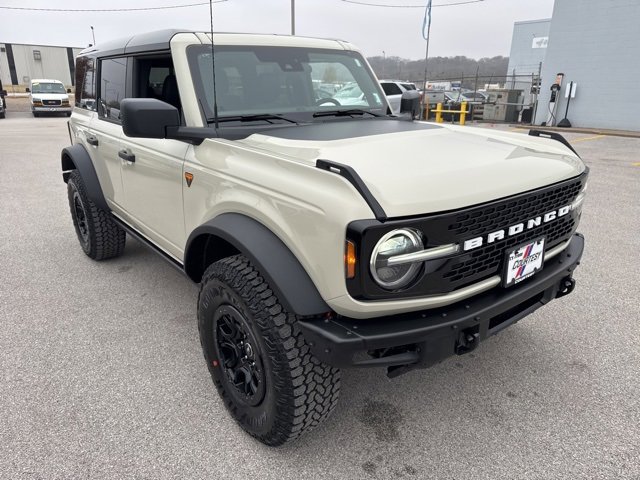 New 2025 Ford Bronco Badlands w/ Sasquatch Package image 7