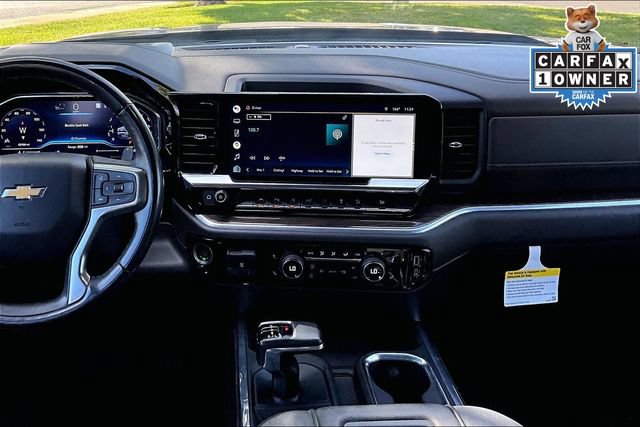 Used 2022 Chevrolet Silverado 1500 LT AWD/4WD image 6