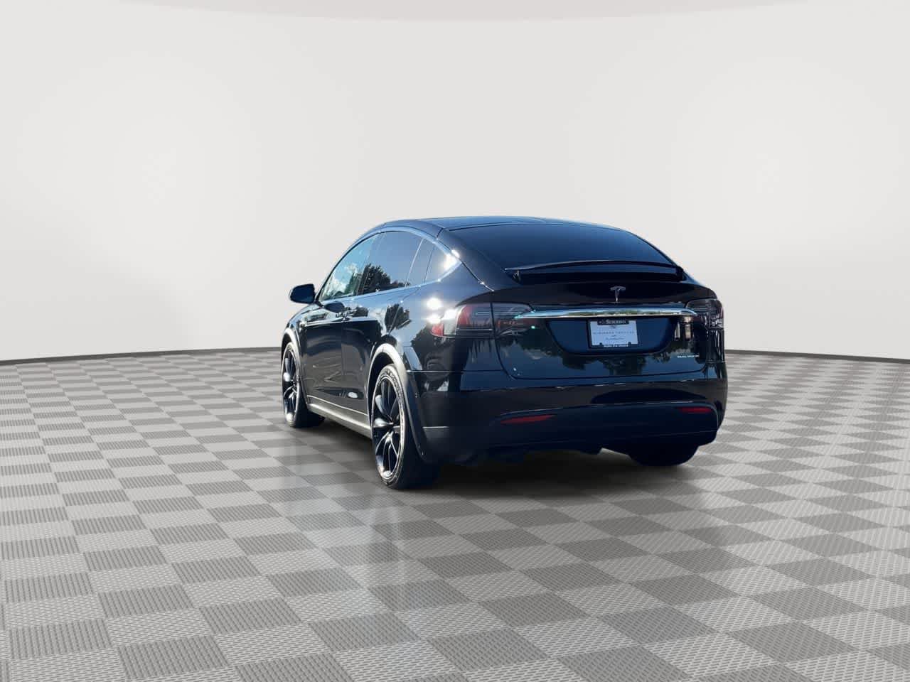 Used 2020 Tesla Model X Long Range AWD/4WD image 7