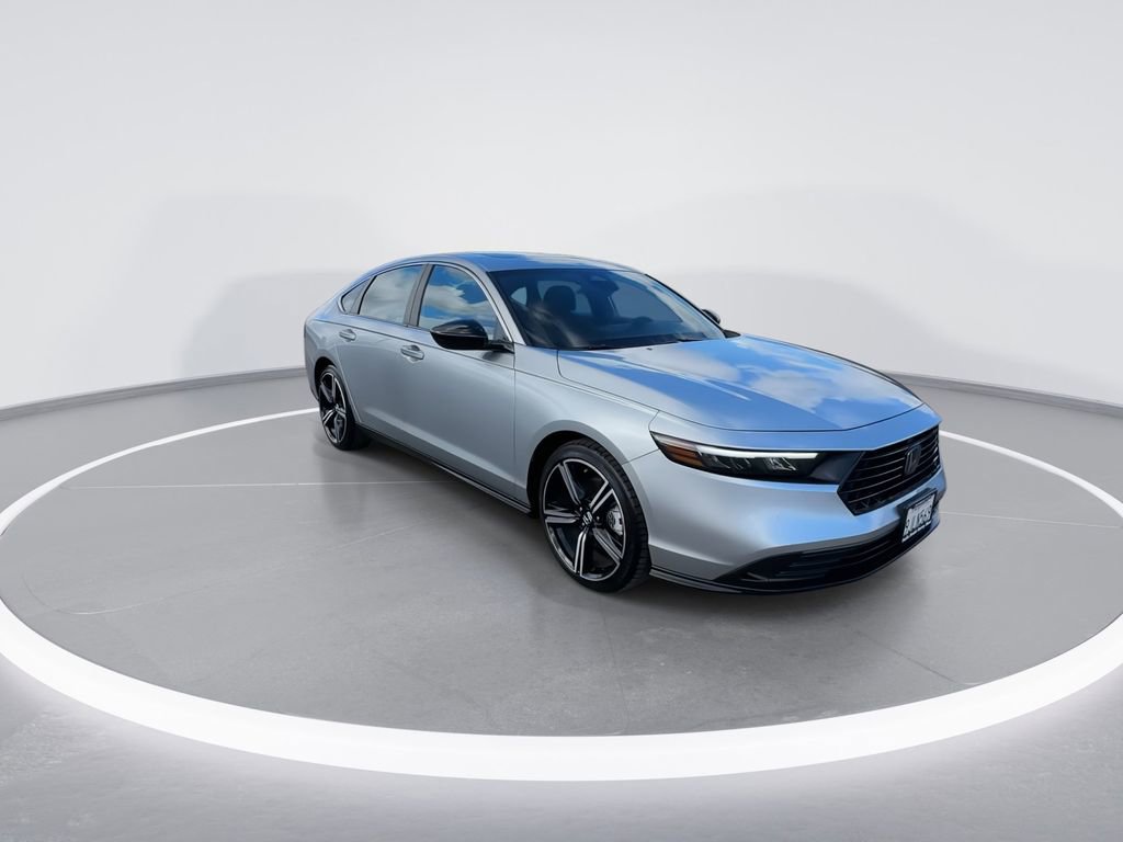 Used 2024 Honda Accord Sport image 17