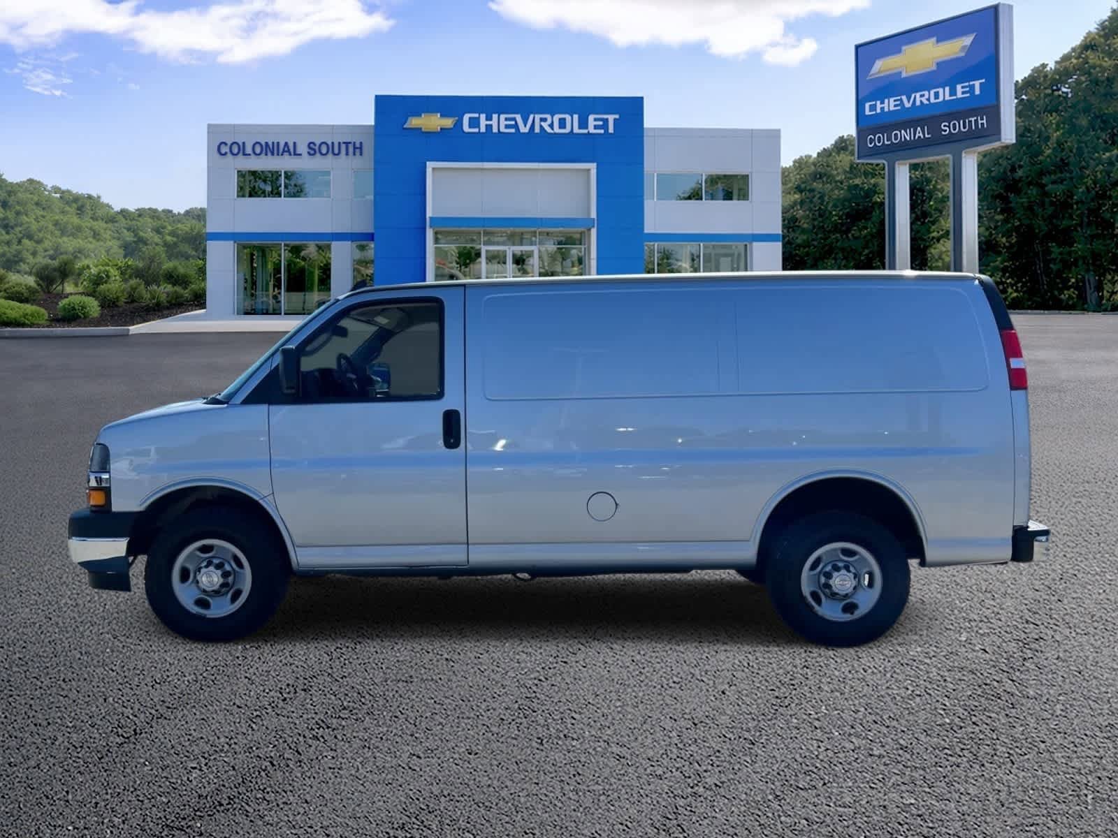 Certified 2019 Chevrolet Express 2500 w/ Chrome Appearance Package image 3