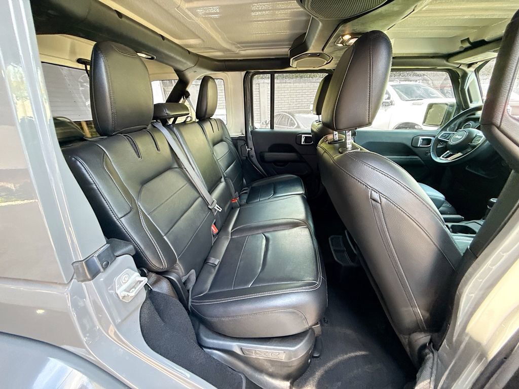 Used 2021 Jeep Wrangler Unlimited Sahara w/ Safety Group image 32