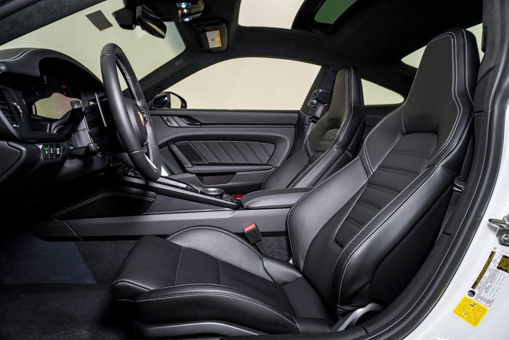 New 2026 Porsche 911 Carrera GTS image 5