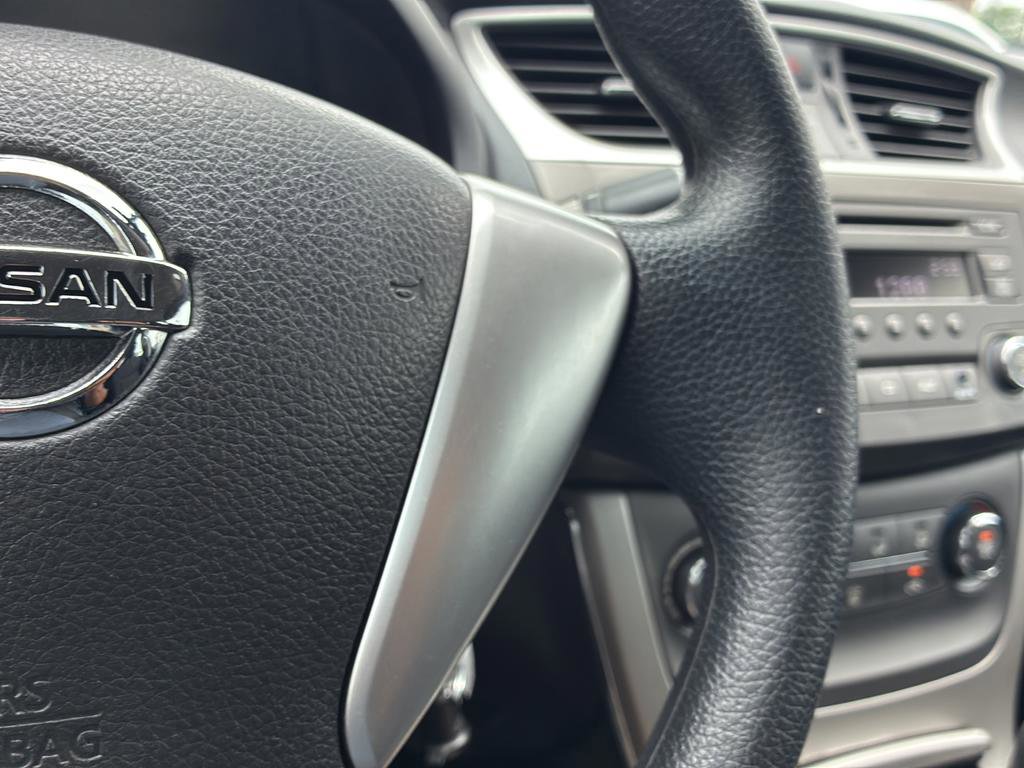 Used 2014 Nissan Sentra S FWD image 31