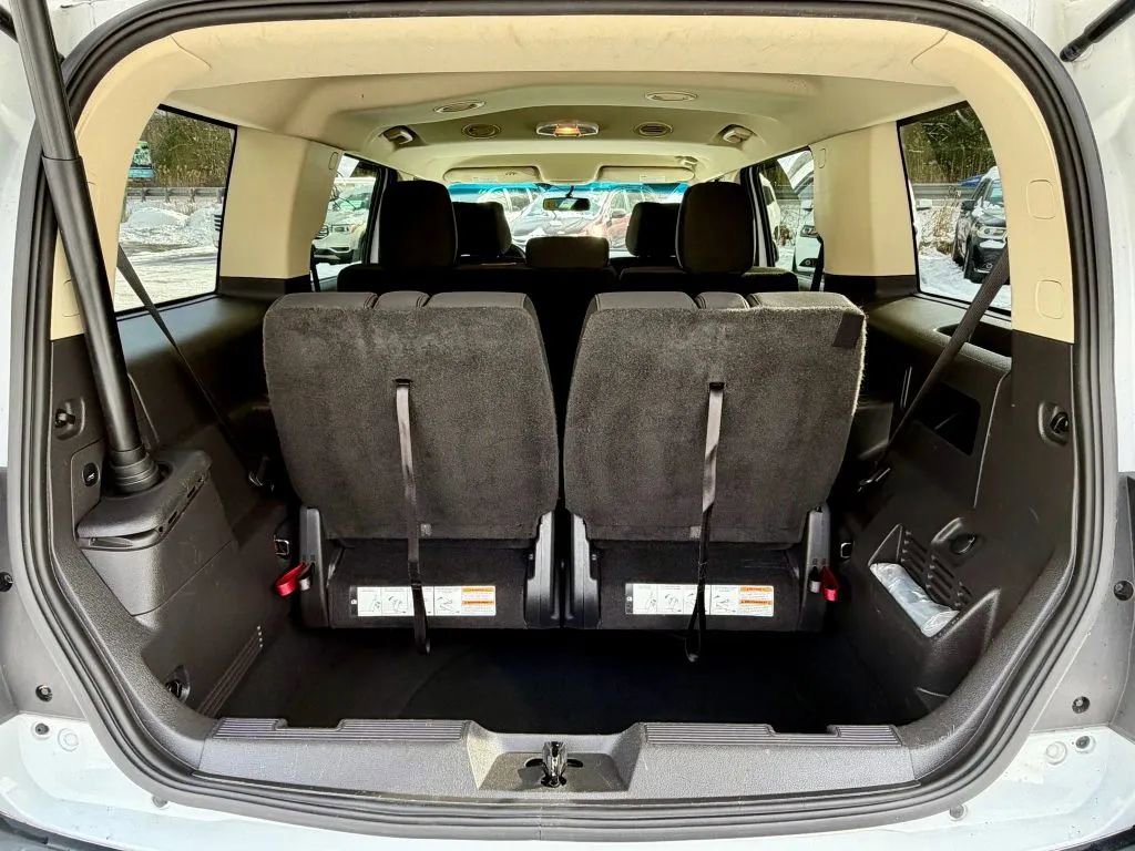 Used 2014 Ford Flex SEL w/ Equipment Group 201A AWD/4WD image 10