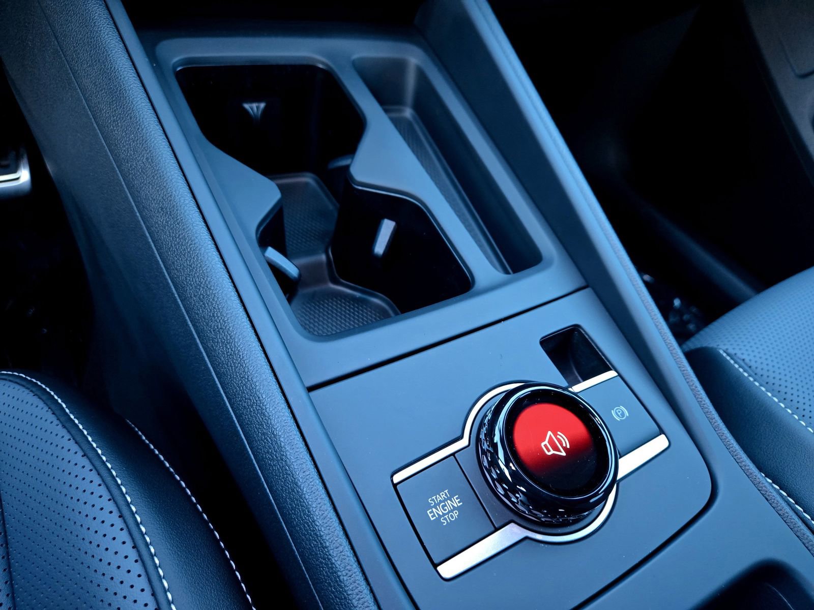 New 2026 Volkswagen Tiguan SE R-Line image 13