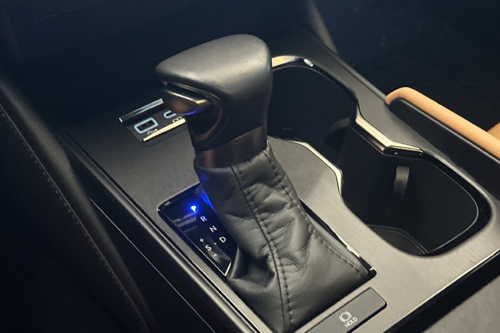 Used 2025 Lexus ES 350 w/ Accessory Package (Z1) FWD image 20