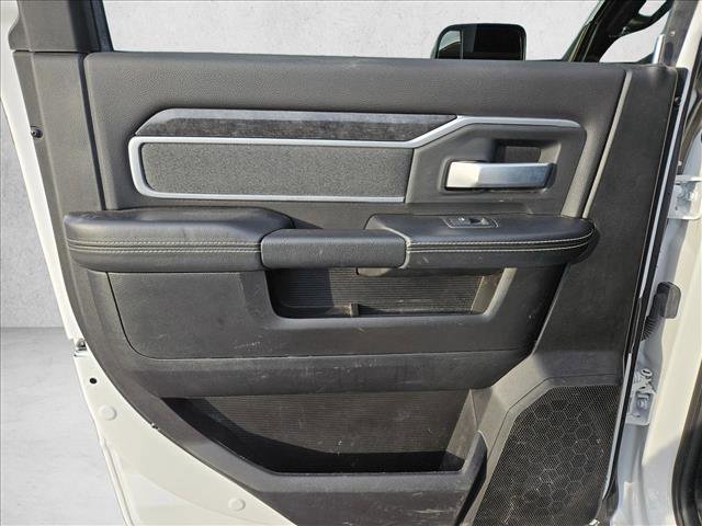 Used 2019 RAM 3500 Big Horn image 12