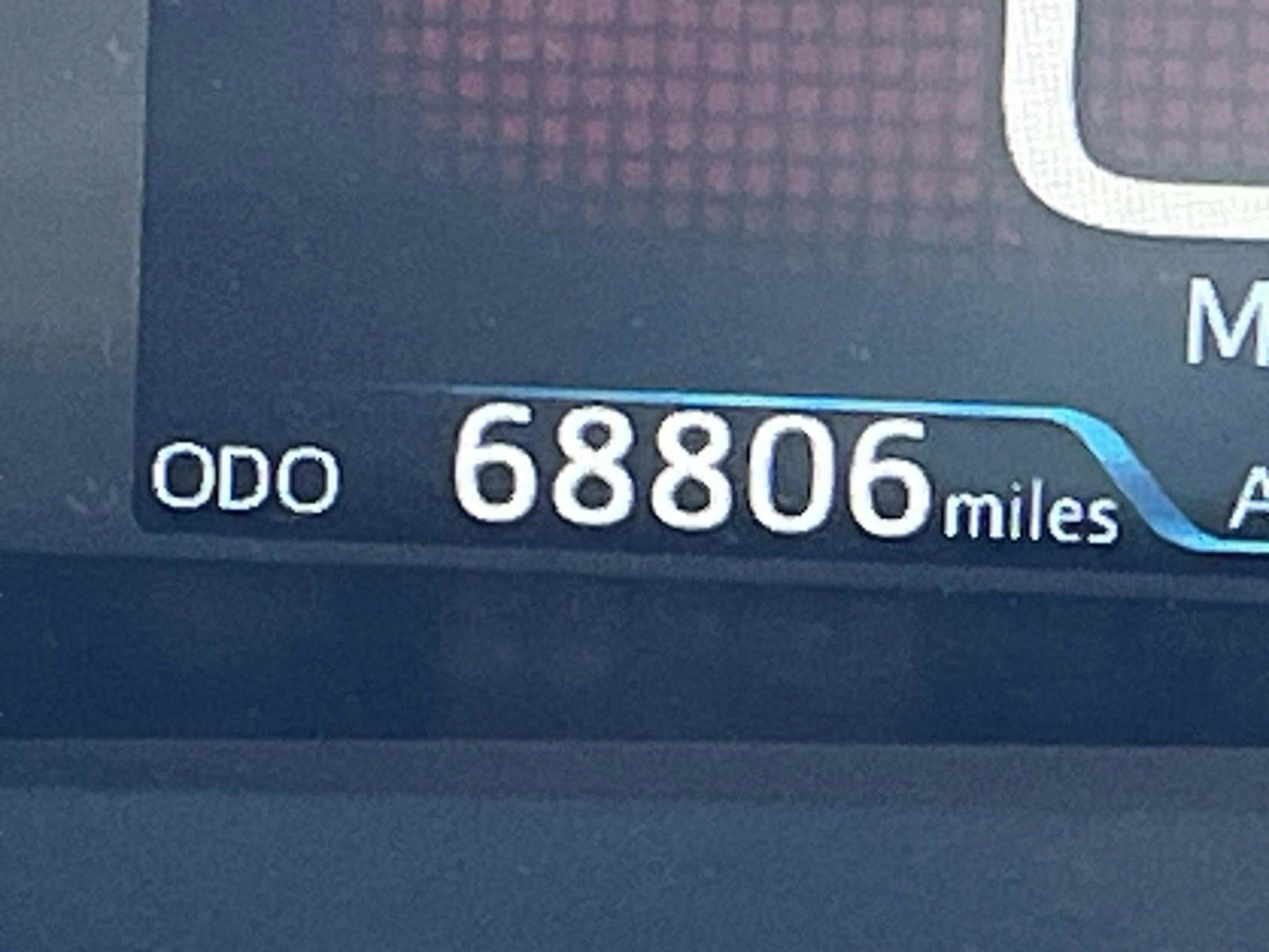 Used 2022 Toyota Prius L Eco image 37