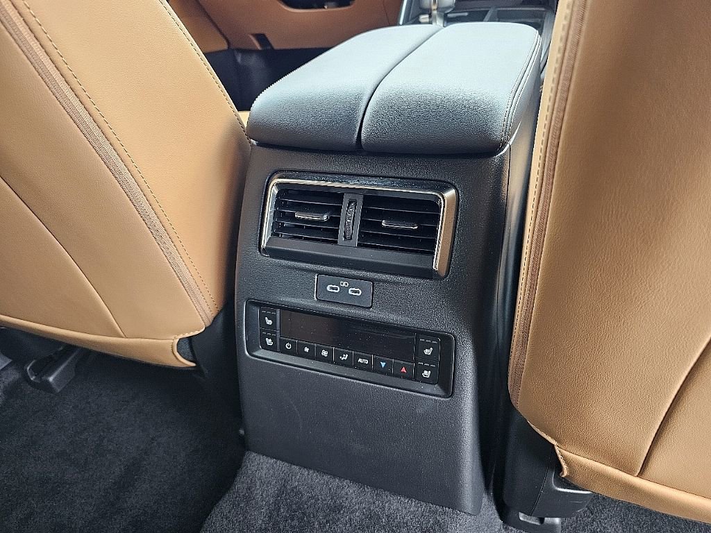 Certified 2025 MAZDA CX-90 3.3 Turbo S w/ Premium Plus image 23