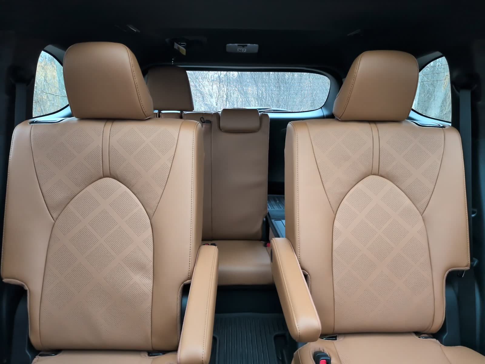 New 2026 Toyota Highlander Platinum image 29