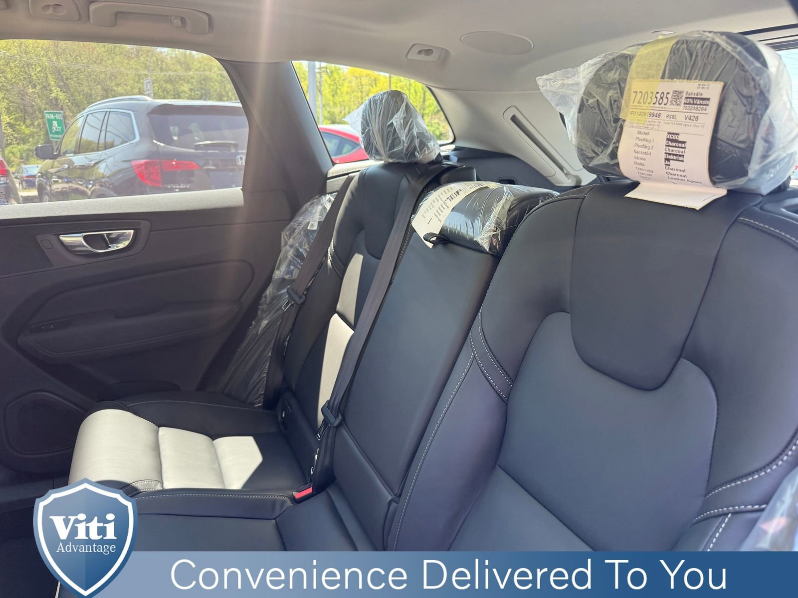 New 2026 Volvo XC60 B5 Ultra w/ Protection Package Premier AWD/4WD image 14