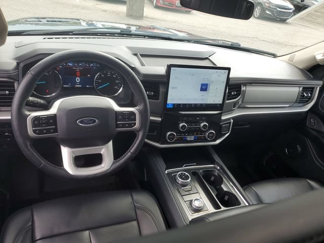 Used 2024 Ford Expedition Max XLT AWD/4WD image 10