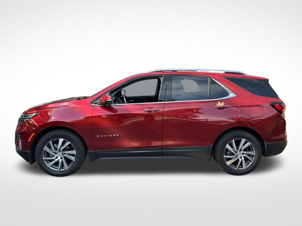 Used 2024 Chevrolet Equinox Premier FWD image 2