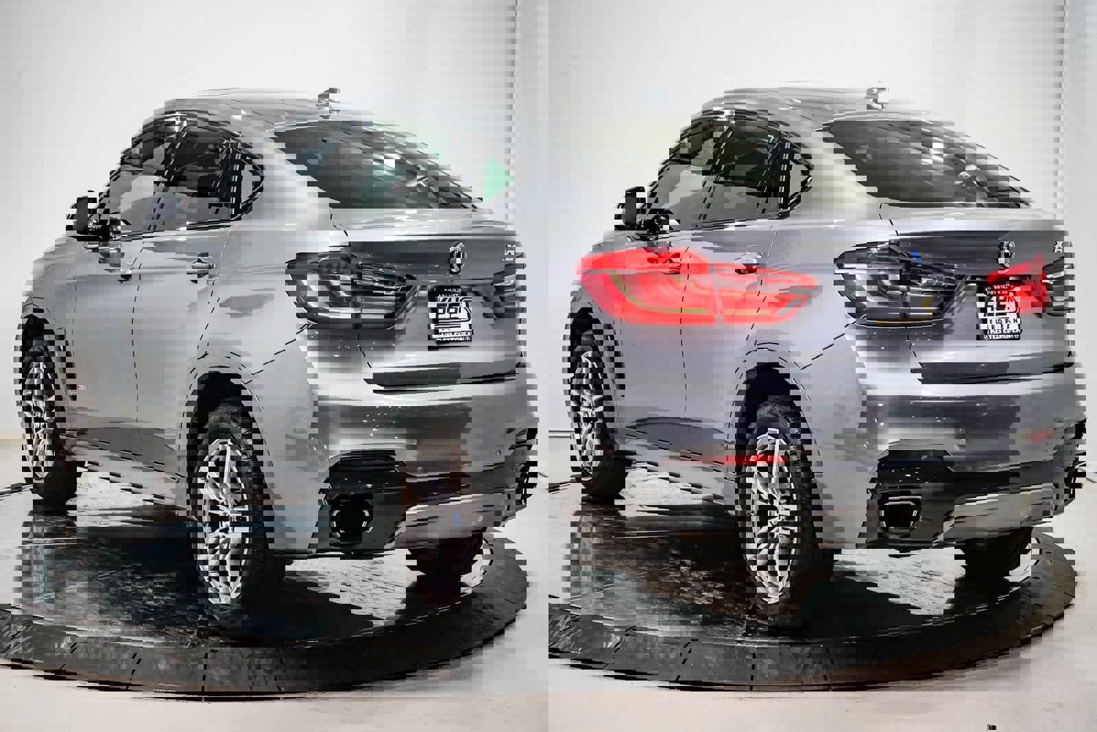 Used 2019 BMW X6 xDrive35i image 2