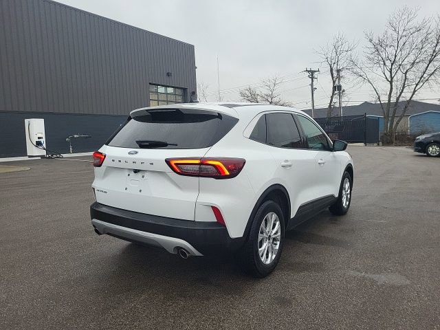 Used 2023 Ford Escape Active image 3