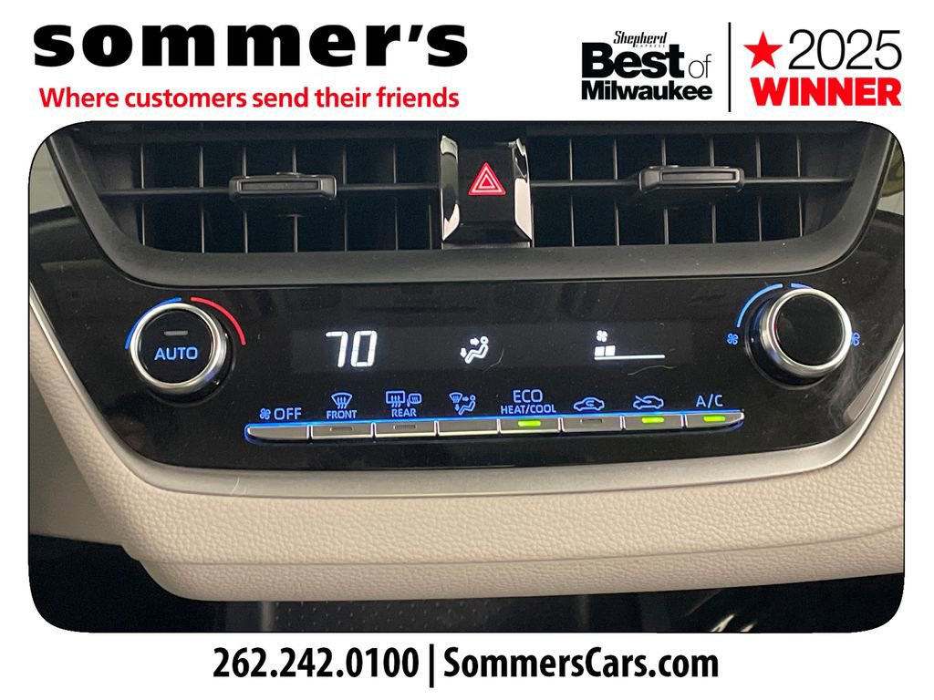 Used 2020 Toyota Corolla LE image 16