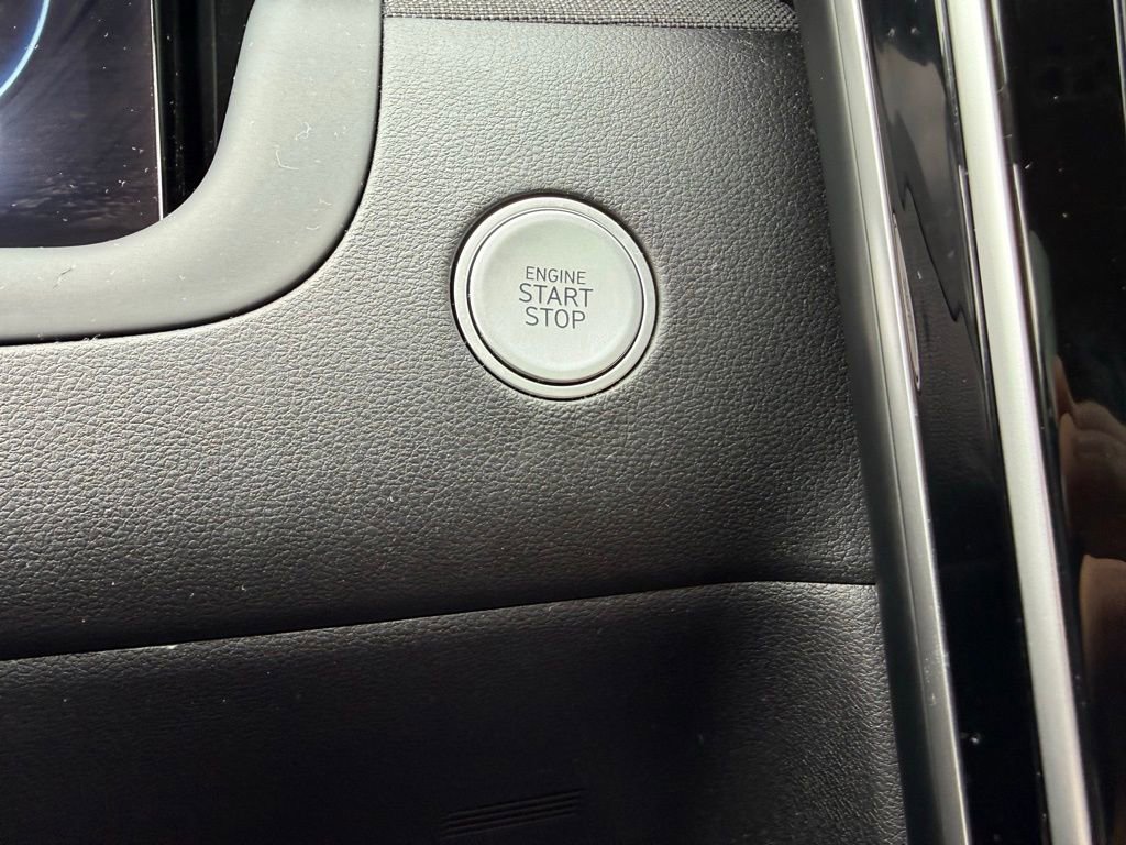 Used 2023 Hyundai Tucson Limited image 35