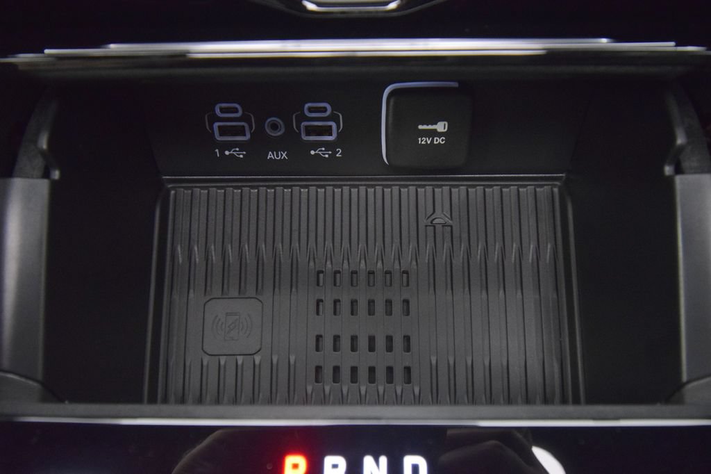 New 2027 Jeep Grand Cherokee Altitude AWD/4WD image 24