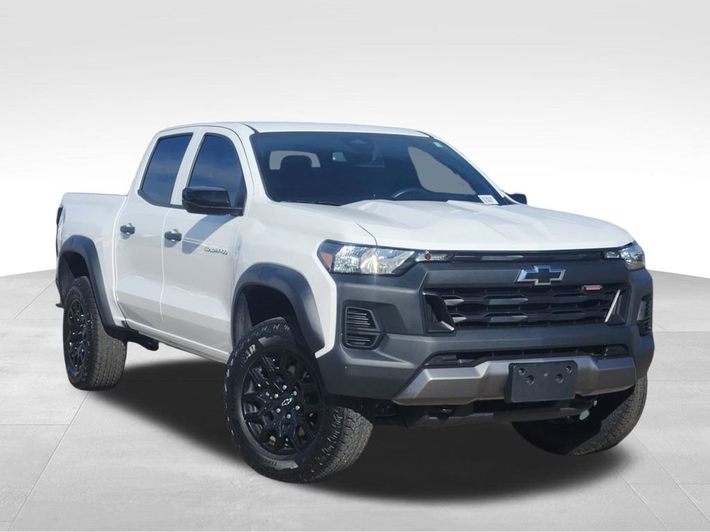 Used 2023 Chevrolet Colorado Trail Boss w/ Advanced Trailering Package image 1