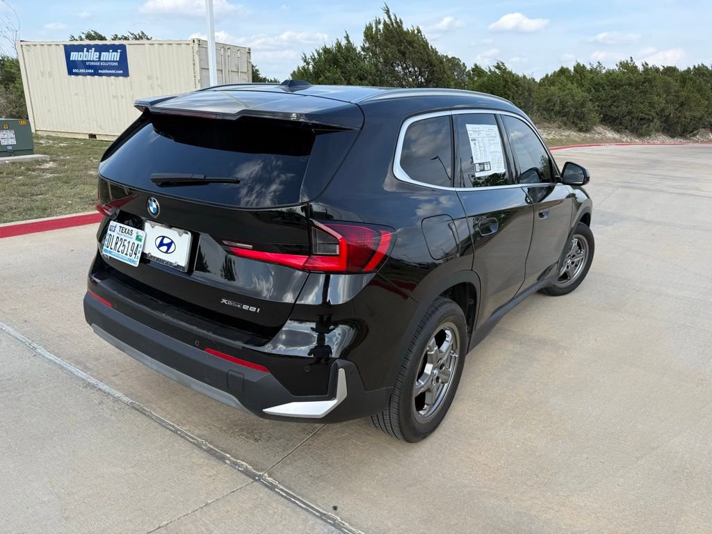 Used 2023 BMW X1 xDrive28i w/ Convenience Package AWD/4WD image 5